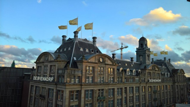 Amsterdam - De Bijenkorf, bij de dam